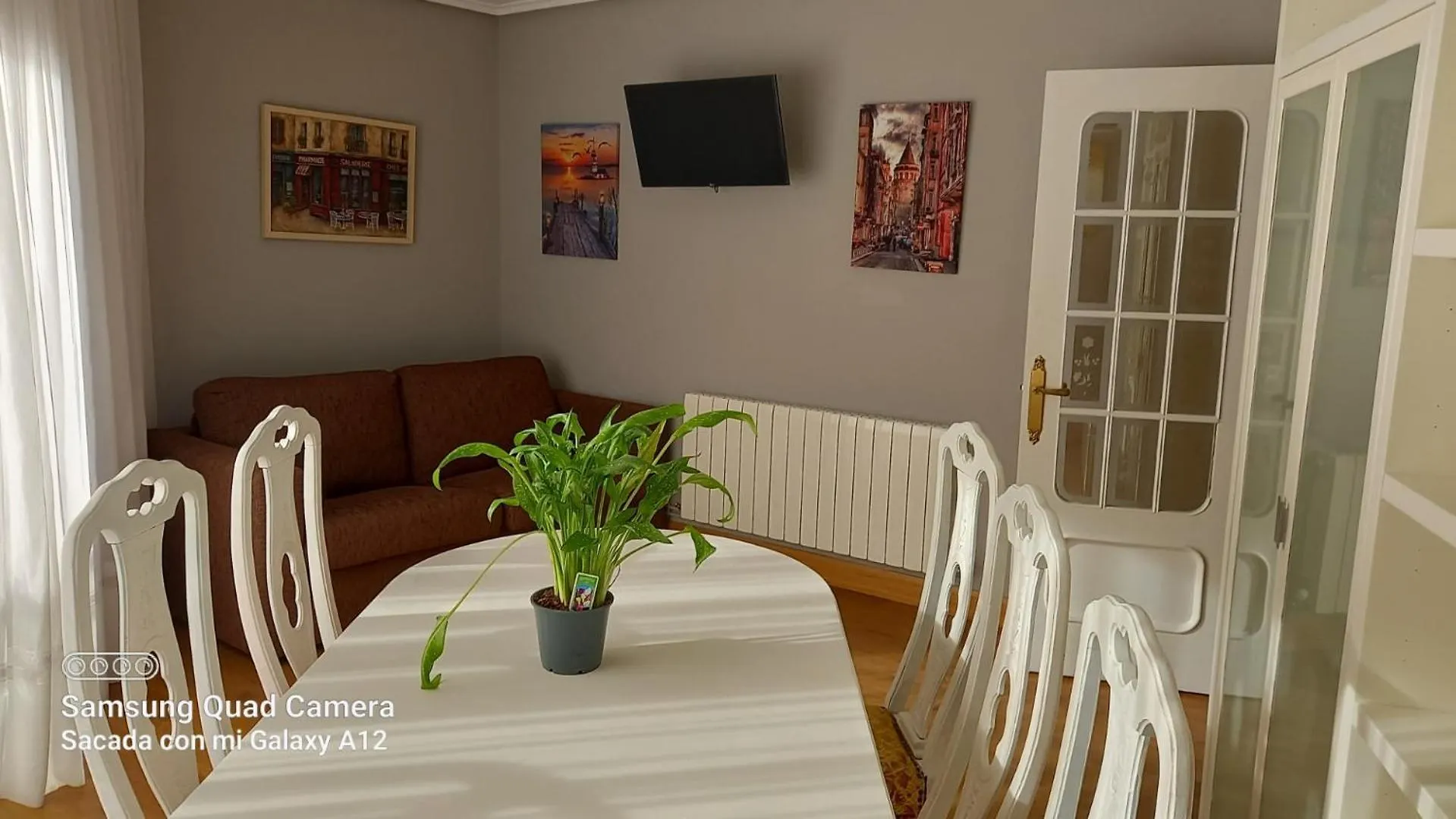 Apartamento Grande Con Posibilidad De Garage Con 2 Banos Y 2 Terrazas ビルバオ アパート