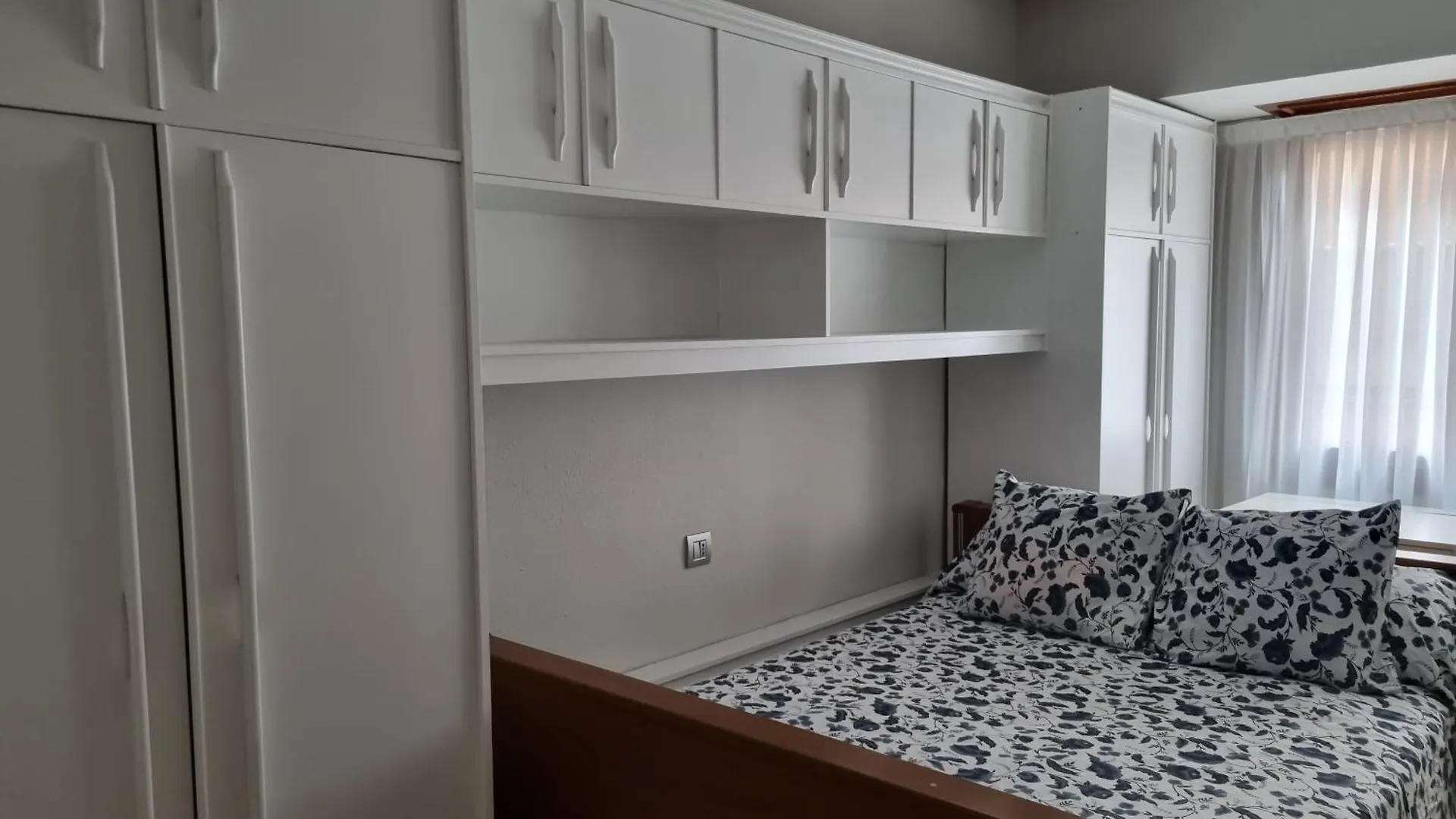 Apartamento Grande Con Posibilidad De Garage Con 2 Banos Y 2 Terrazas ビルバオ 0*,  スペイン